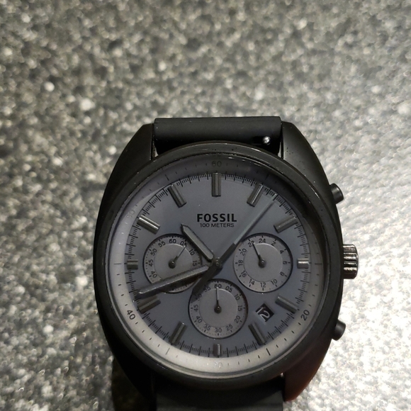 Fossil quartz mens watch - Picture 8 of 8
